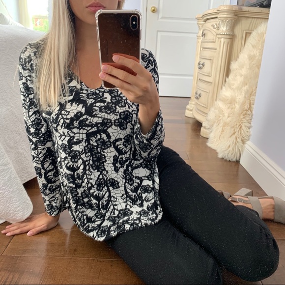 3 FOR $35 - Aritzia Wilfred Side Split Long Sleeve - Picture 7 of 8